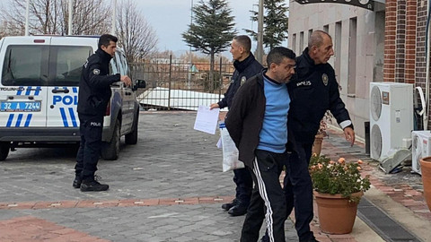 Isparta'da evini yakan kişi tutuklandı: Eşine kızmış!