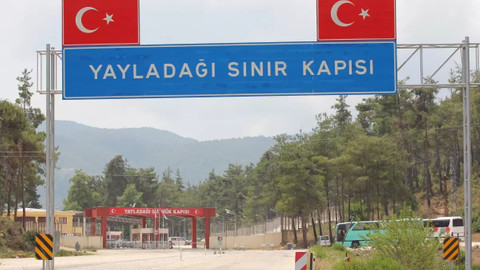 Cumhurbaşkanı Erdoğan Suriyelilerle ilgili tarihi gelişmeyi duyurdu: Yayladağı Hudut Kapısı'nı açıyoruz