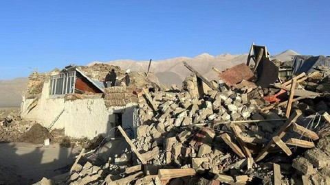 Çin'de büyük deprem! Çevre ülkelerden de hissedildi: Çok sayıda ölü var