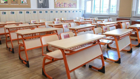 6 Şubat okullar tatil mi, ders var mı? Perşembe ve Cuma günü hangi illerde okullar tatil olacak?