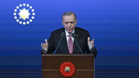 Cumhurbaşkanı Erdoğan: Deprem bölgesini ayağa kaldırıyoruz