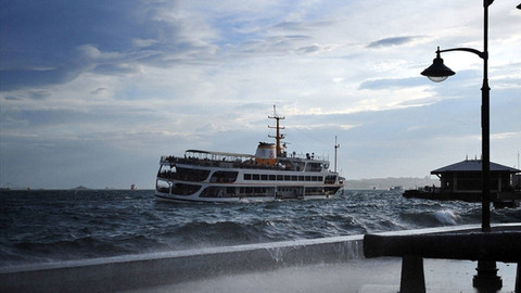 İstanbul'da bazı vapur seferleri iptal edildi