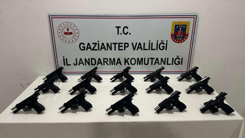 Jandarma kıskıvrak yakaladı! Silah kaçakçılarına büyük darbe!