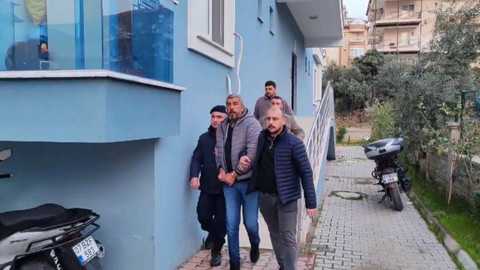 20 yıl hapis cezasıyla aranıyordu! Gönül ilişkisi böyle ele verdi