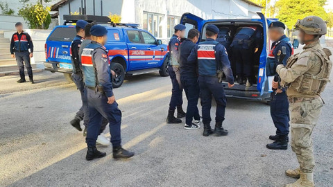 Jandarmadan nefes kesen uyuşturucu operasyonu!