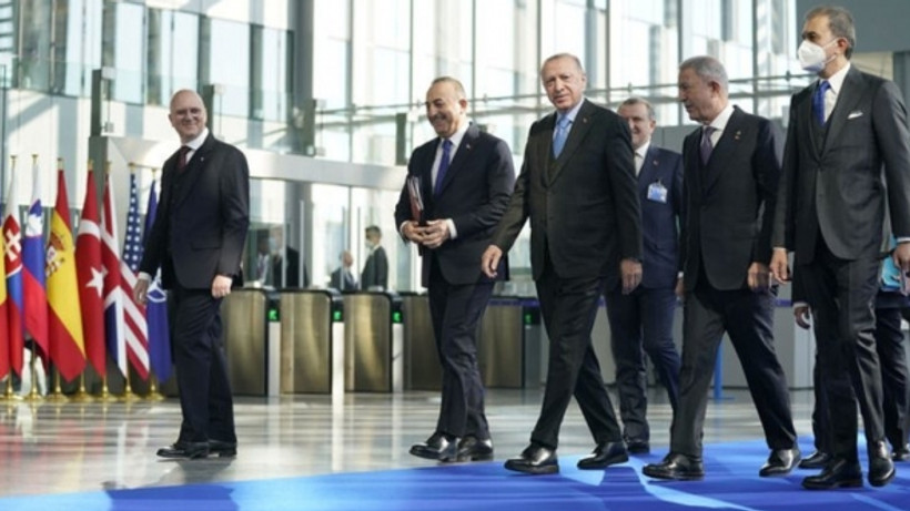 Cumhurbaşkanı Erdoğan, NATO temaslarına başladı!