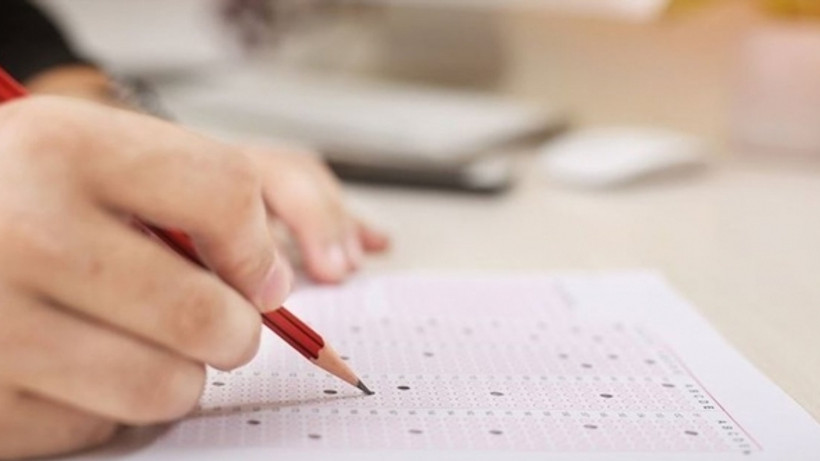 KPSS'ye çifte soruşturma!