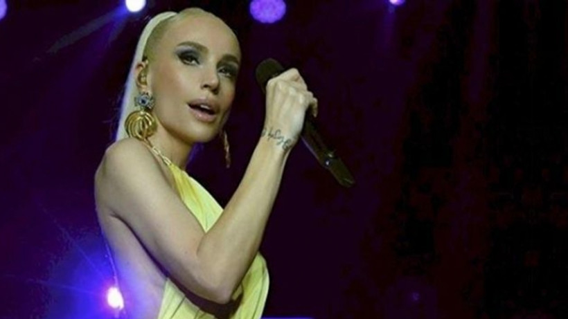 Şarkıcı Gülşen gözaltına alındı!