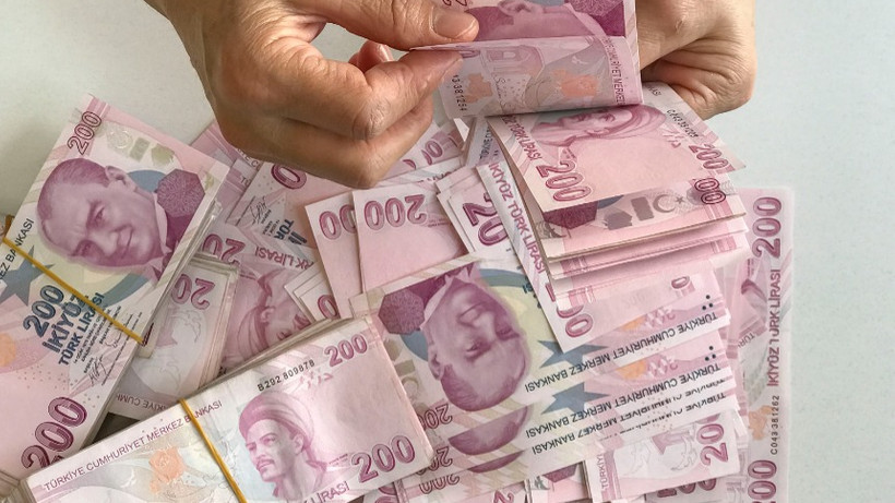 Maaşlardaki artış bankaları harekete geçirdi: Promosyon yarışı kızıştı, taahhüt süresi kısaldı...