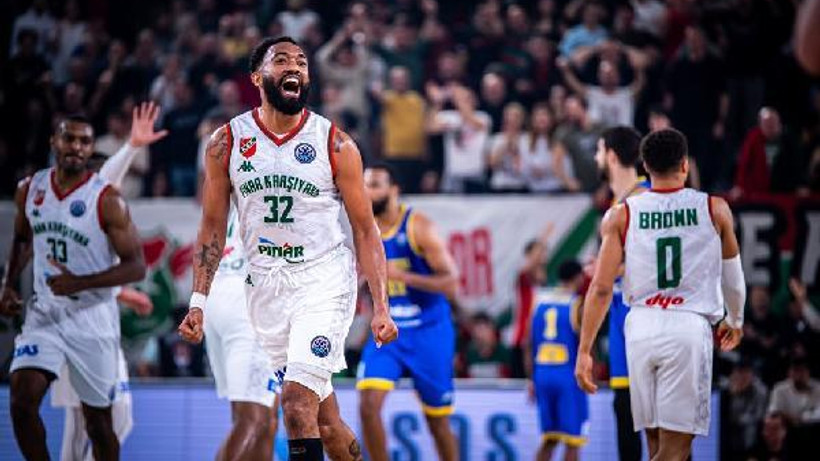 Pınar Karşıyaka yarışı bırakmadı