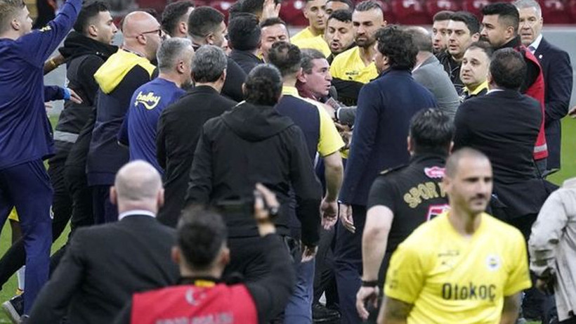 Derbi maçı sonrası olaylara ilişkin soruşturma: Savcılıkça henüz ifadeye çağrılan futbolcu yok!