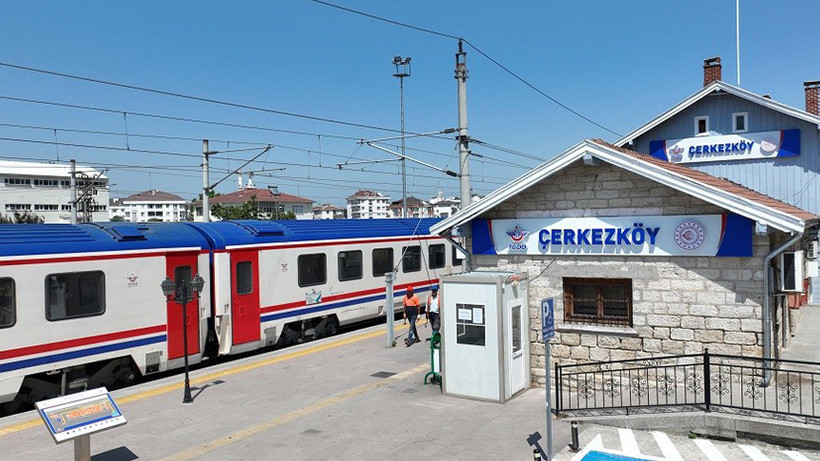 Tren raydan çıktı! yürekler ağıza geldi