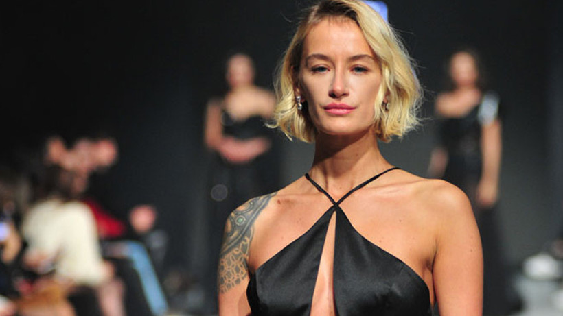 Didem Soydan'dan cesur pozlar! Çırılçıplak...