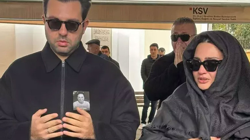 Yakın dostuna veda etti! Tabutu bir an olsun yalnız bırakmadı