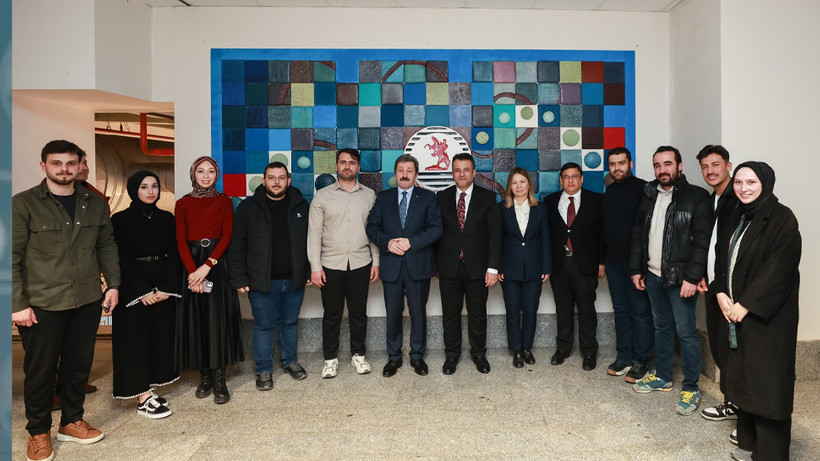 4500 öğrenci katıldı! Vali ve başsavcı iftarda öğrencilerle buluştu