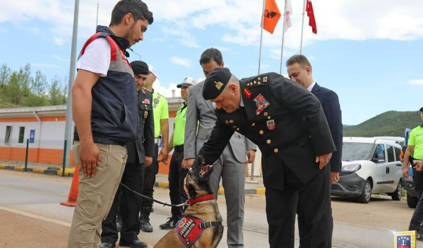 jandarmadan bayram denetimi org ali cardakci jgk 3