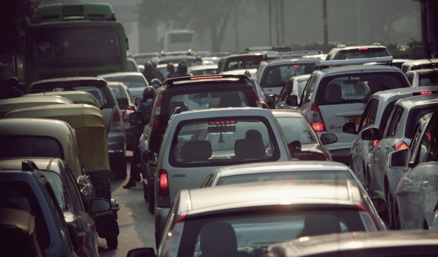 trafik otomobil araba arac otomotiv pexels-pixabay (2)