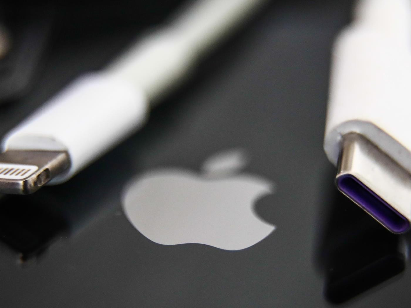 usb-c-giriş-iphone-15-kaç-tl