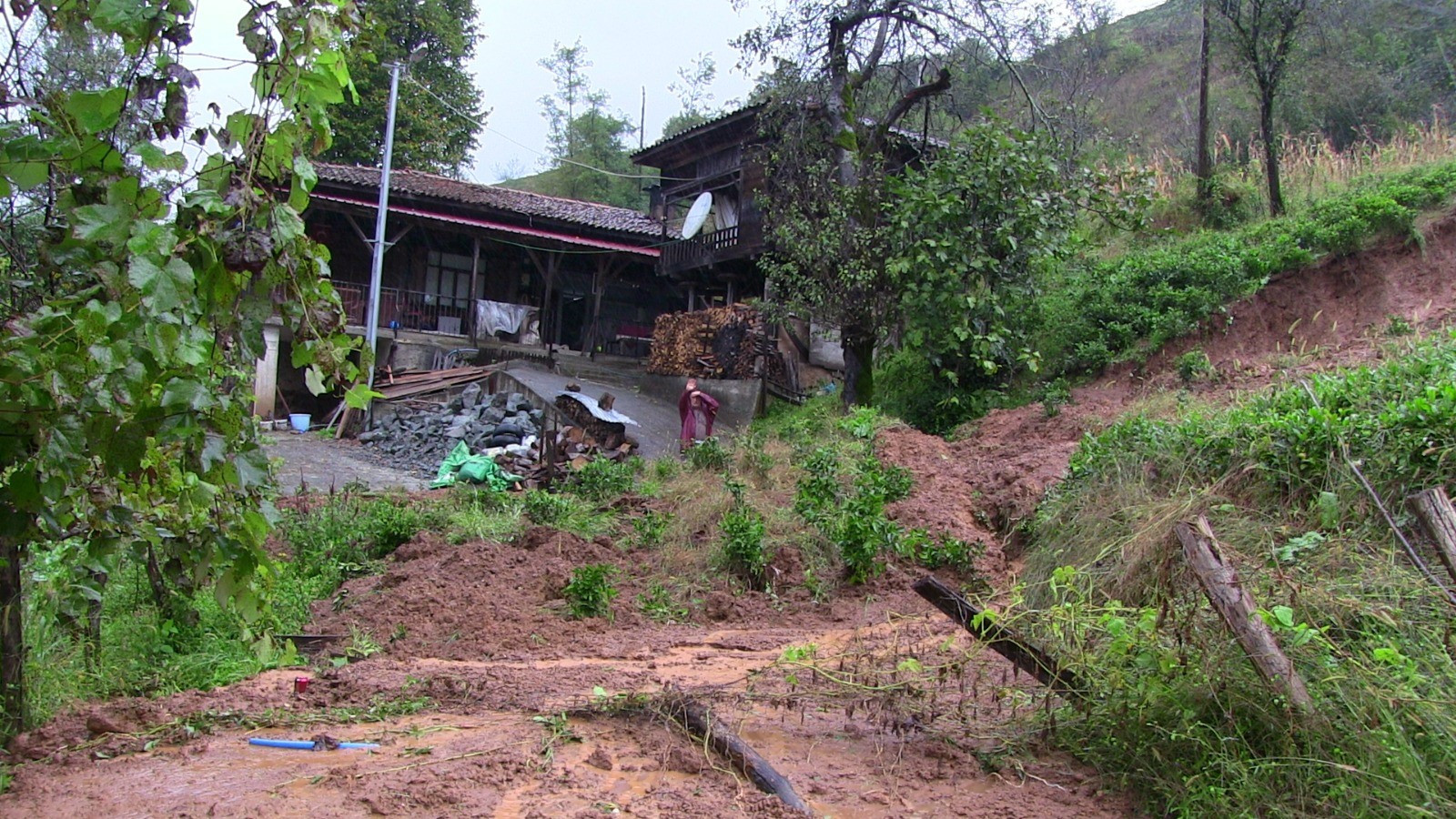 dogu-karadeniz'de-endise-veren-mikro-deprem-uyarisi-20ekim2023-iha-6