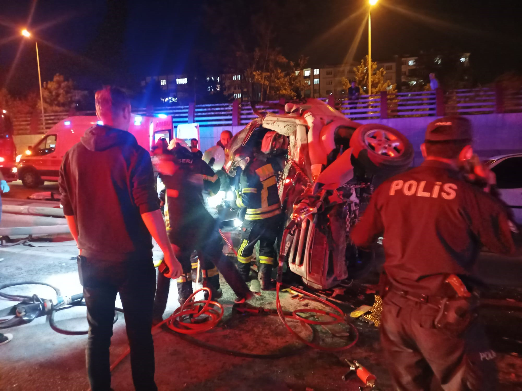 kaza izlerken kendisi kaza yaptı - görsel 2