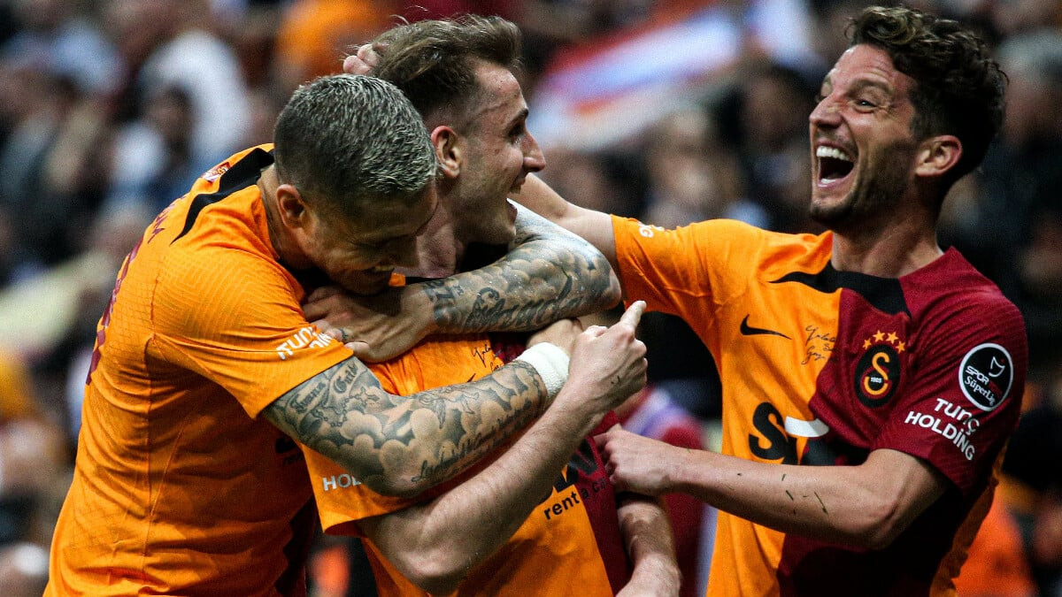 kerem aktürkoğlu.jpg7