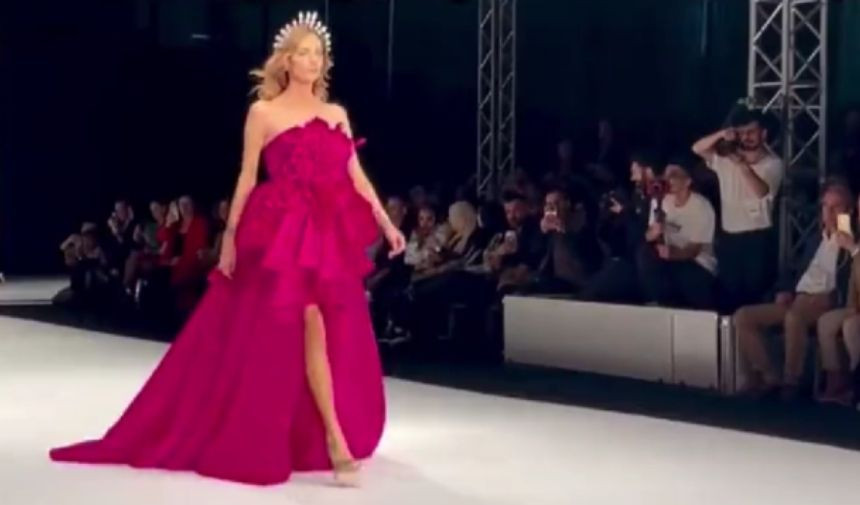 seda şimşek podyum 1