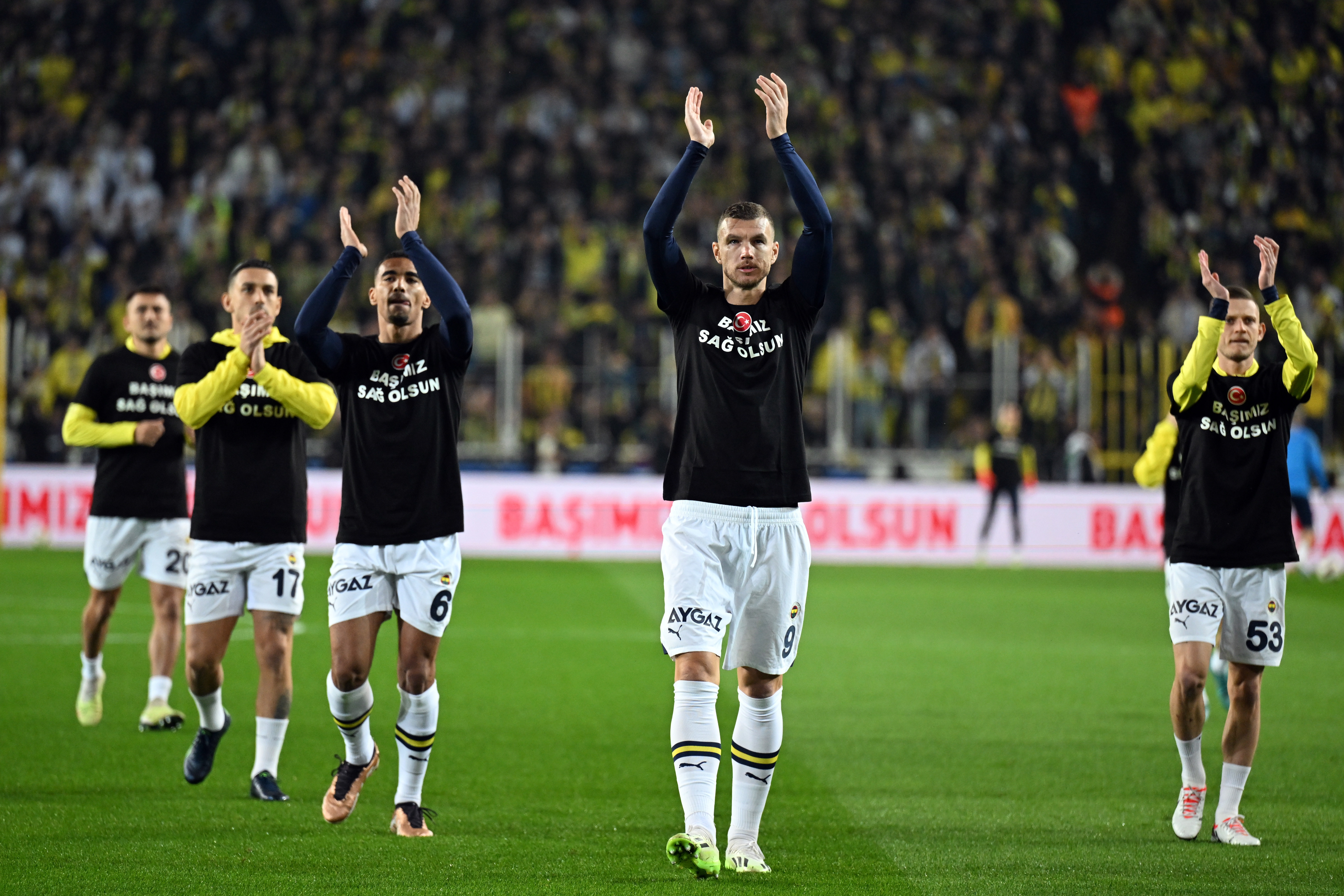 AA-20231224-33266685-33266682-FENERBAHCE_GALATASARAY