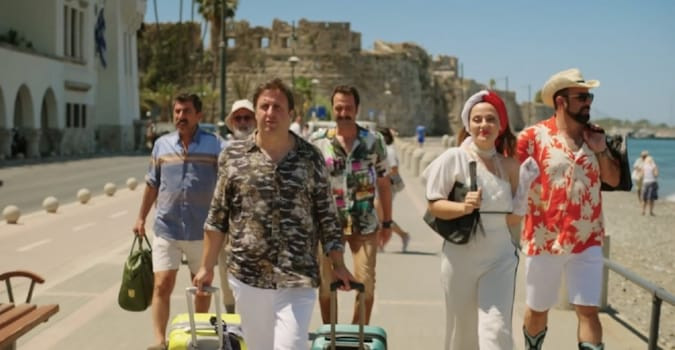 çakallarla-dans-6-filmi-konusu-oyuncuları-Tv-de-ilk-kez-7