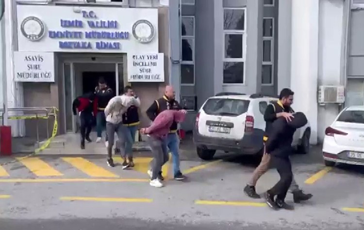 izmir baskın
