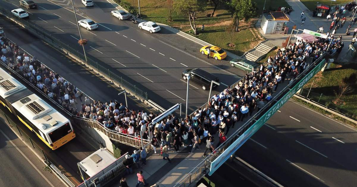 metrobüs çalışması 1