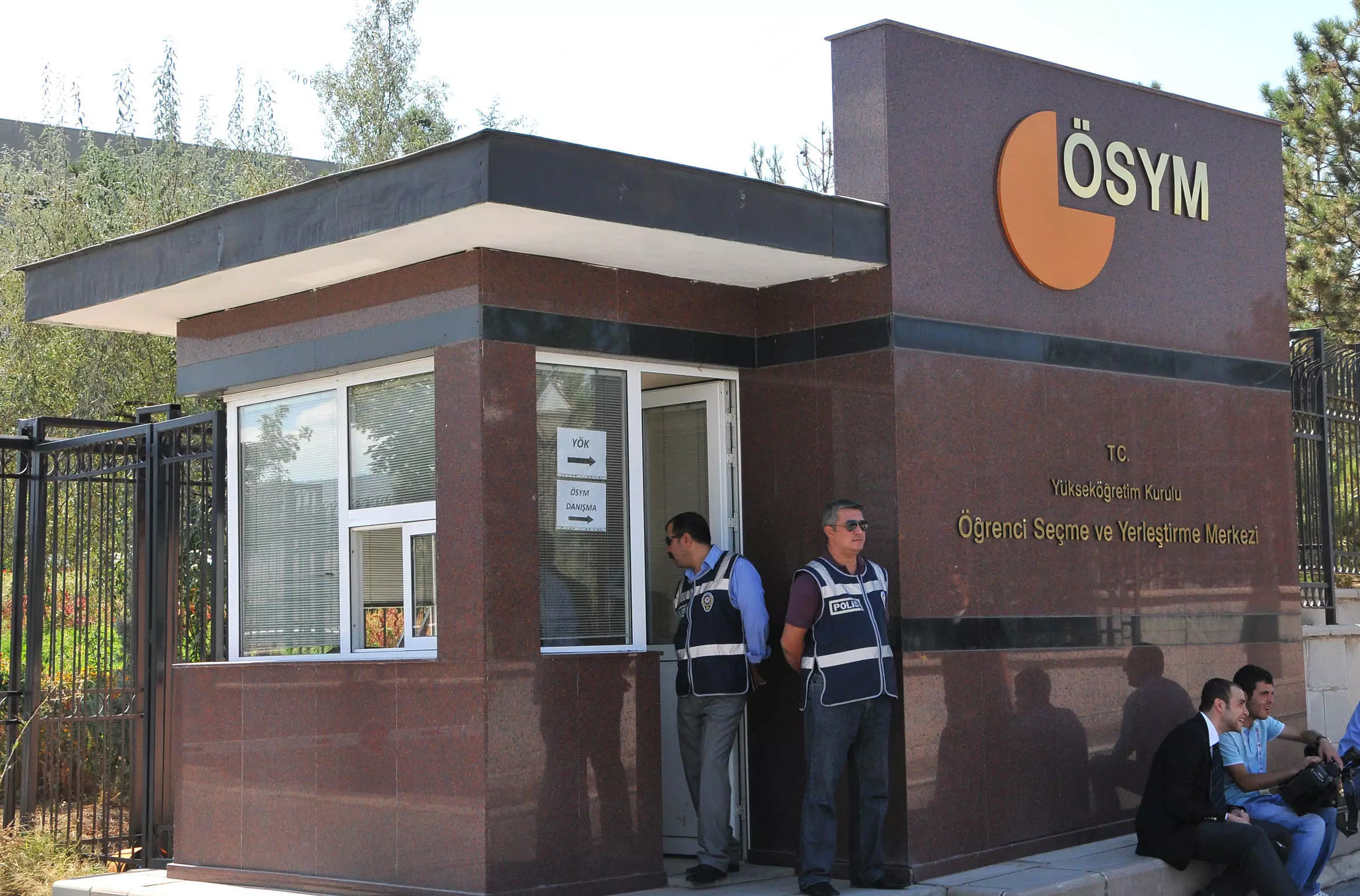 osym-logo-22122023-9