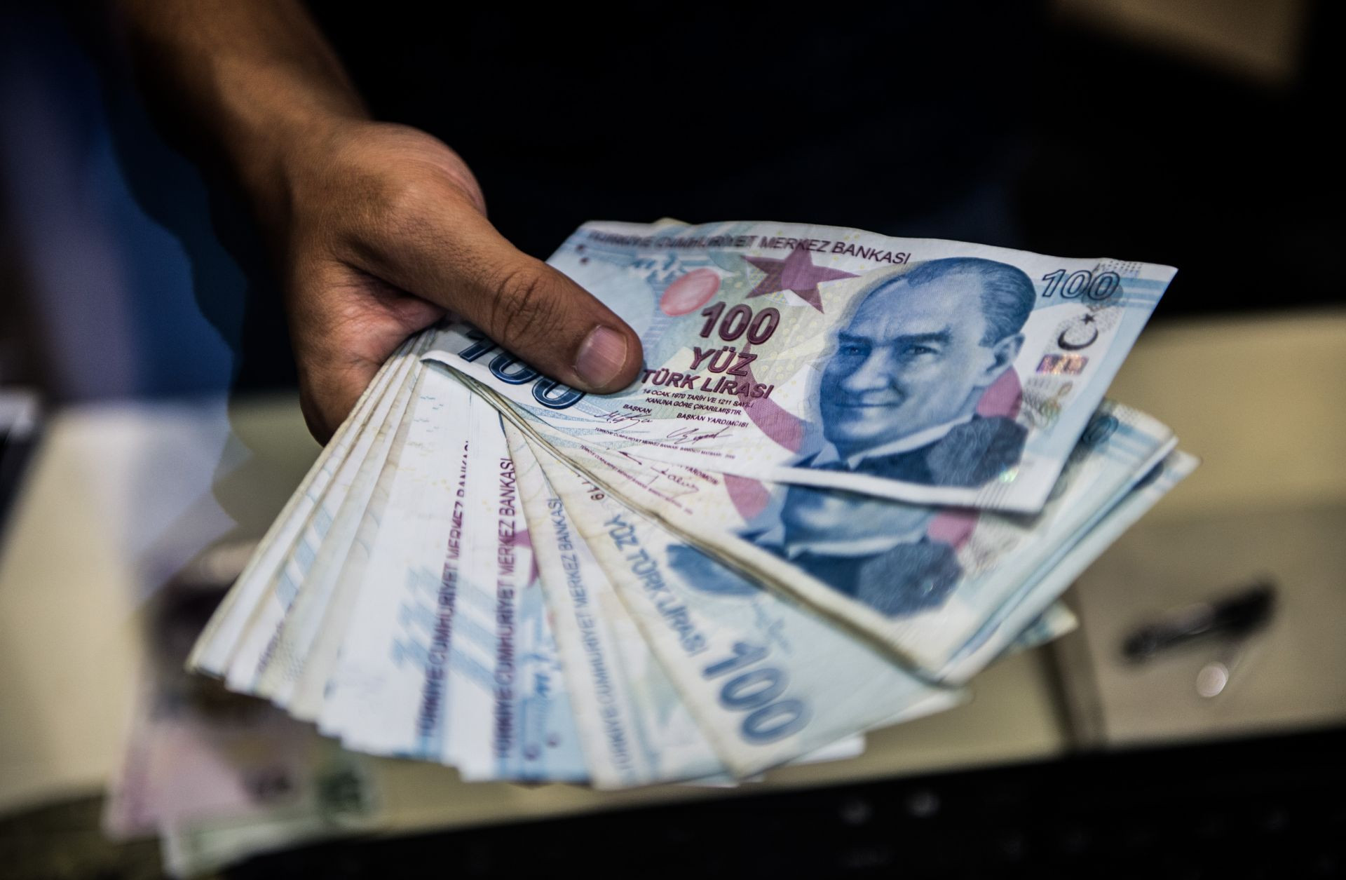 turk_lirasi_TL_para_22112023_yandex_34