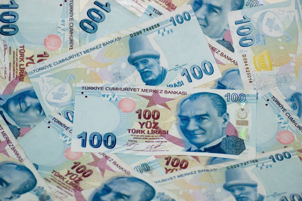 turk_lirasi_TL_para_22112023_yandex_56