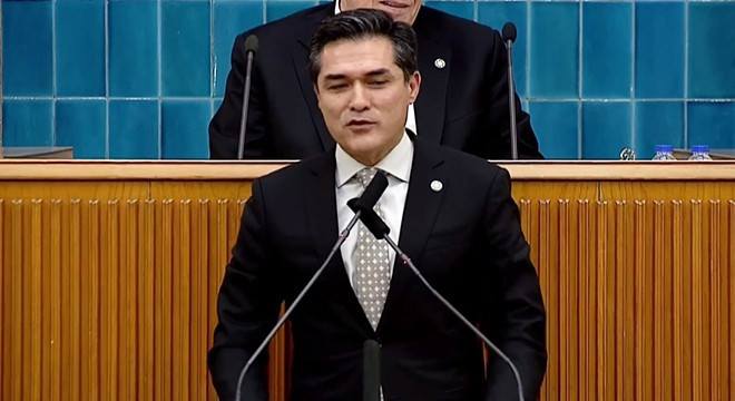 Buğra Kavuncu Kimdir 3