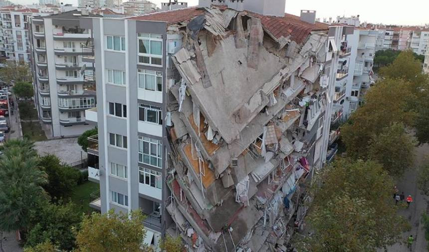Izmir Deprem