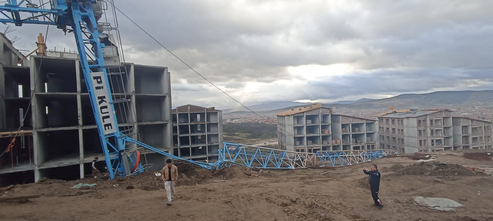 Kule Vinci Devrildi Manisa 08012024 Iha1