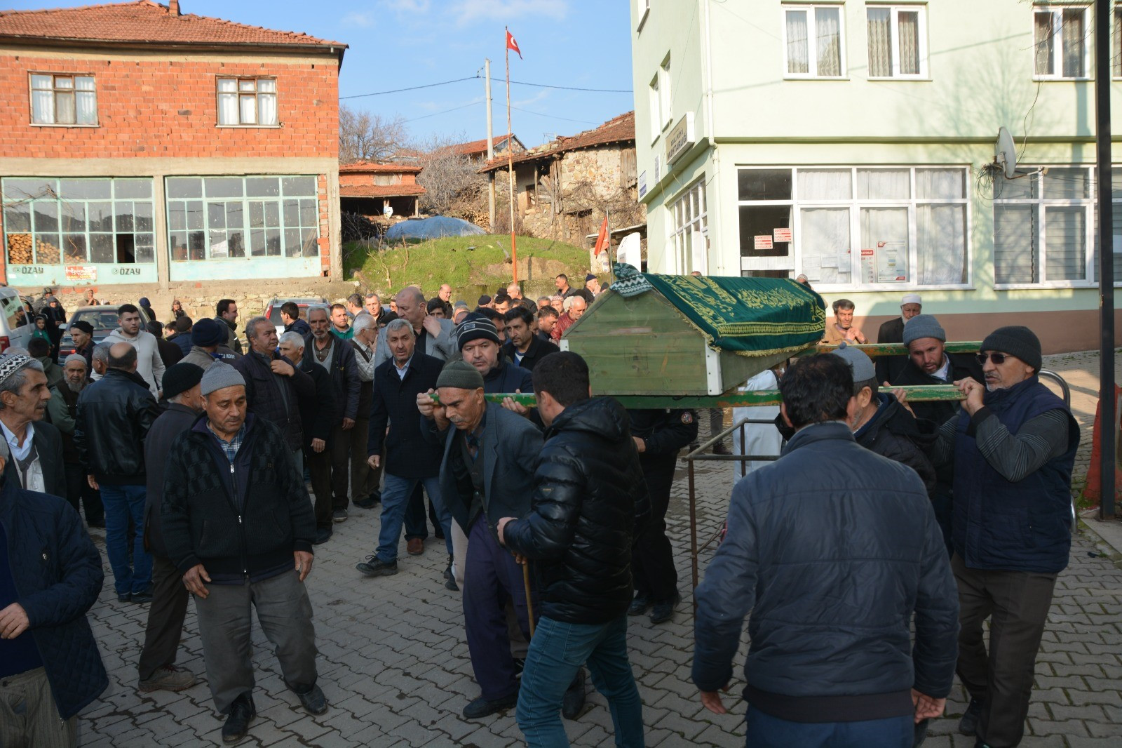 1979 Yilinda Olen Adam 2024 Yilinda Bir Kez Daha Oldu Hikayesi Tuyler Urpertti 21 Subat 5