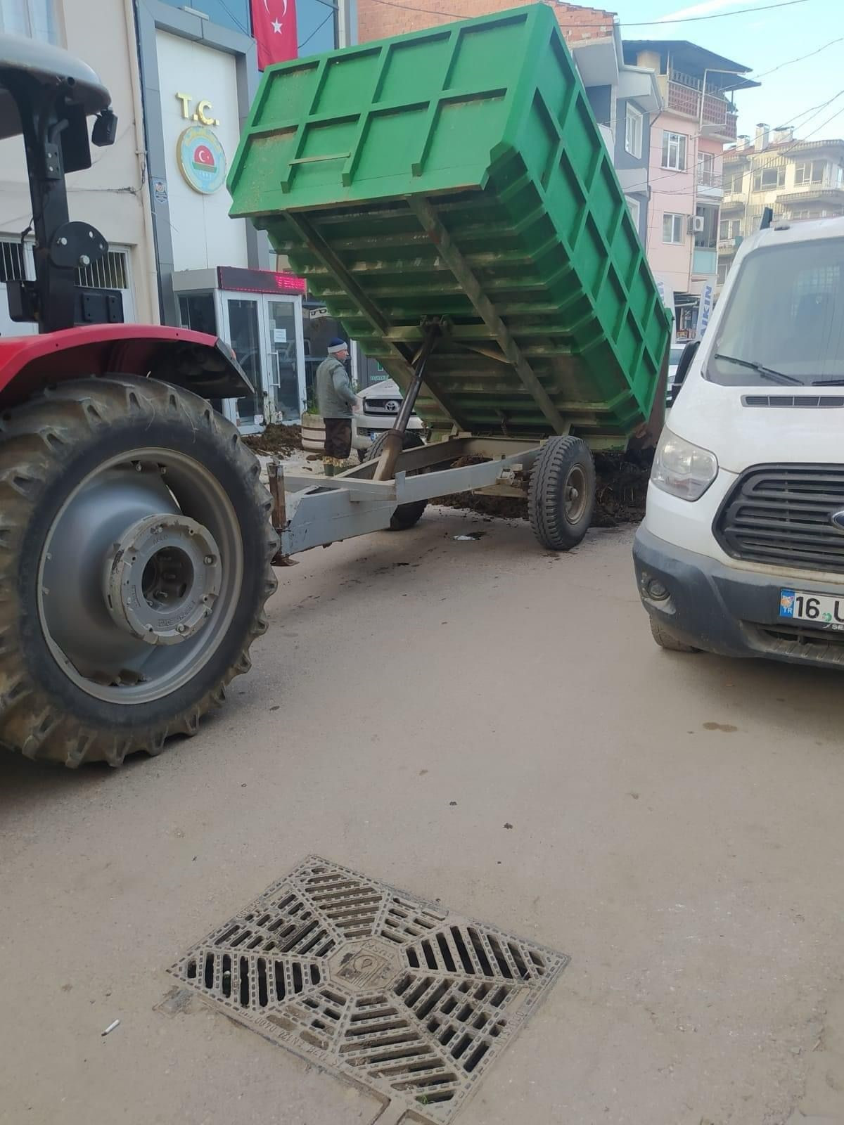 Bursa Ciftciler Chp Aday Gubre Doktu 13Subat2024 Iha (3)