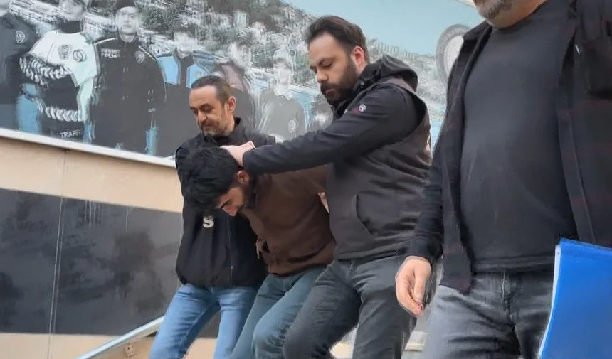 Cani Koca Esini Oldurdu