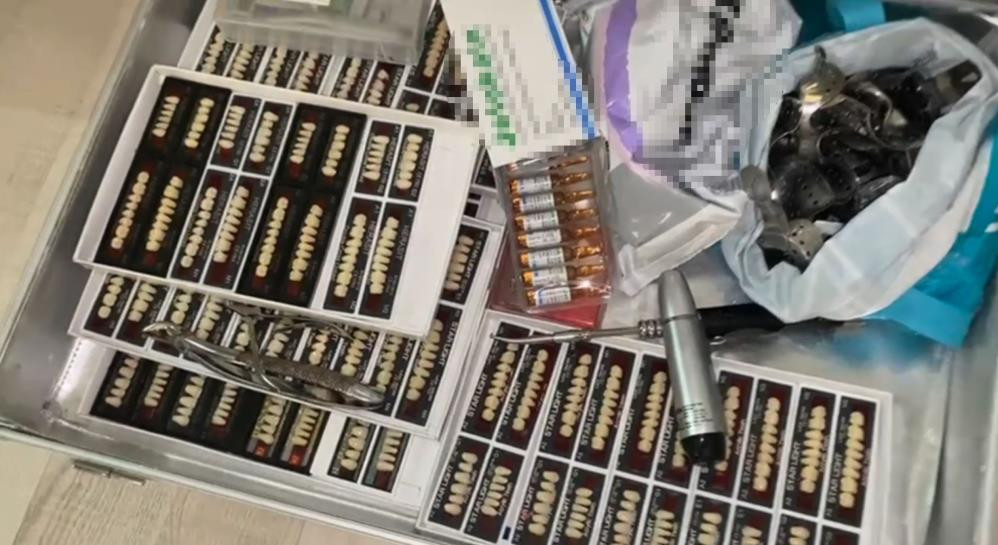 Evini Klinige Cevirip Hastalari Tedavi Etmis Sahte Doktora Jandarmadan Sucustu 26Subat2024 3