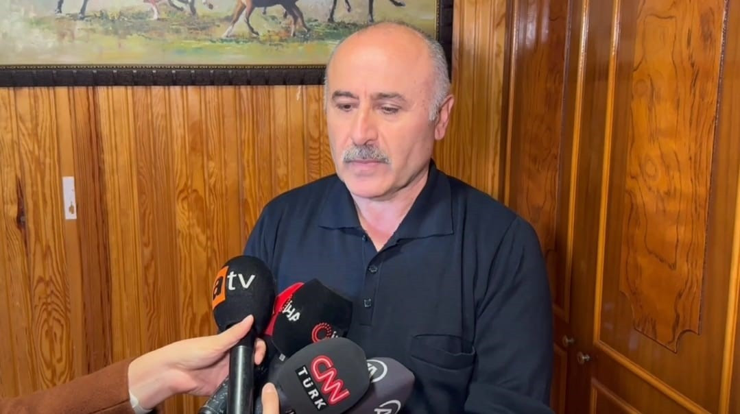 Acili Baba Trafik Kazasi Sonrasi Kacan Eylem Toka Seslendi Olay Yerindeki Telefonlari Alip Mi 6 Mart 1