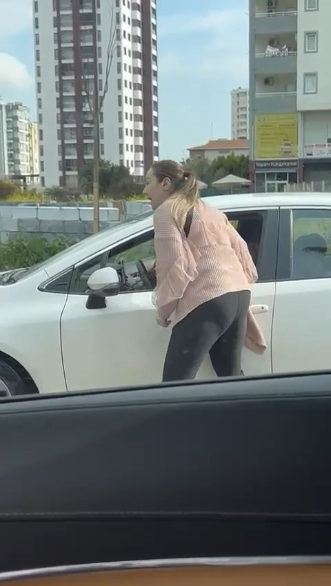 Adana Din Kulturu Ogretmeni Kadin Trafik Darp 20032024 Dha 1