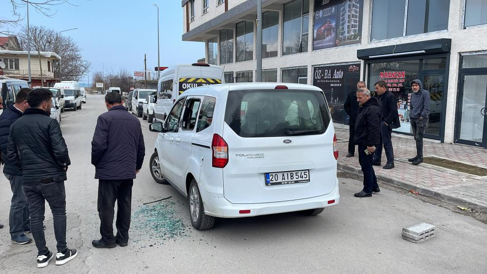 Ak Partili Belediye Baskan Yardimcisina Silahli Saldiri Kursun Yagdirdilar 4Mart2024 1