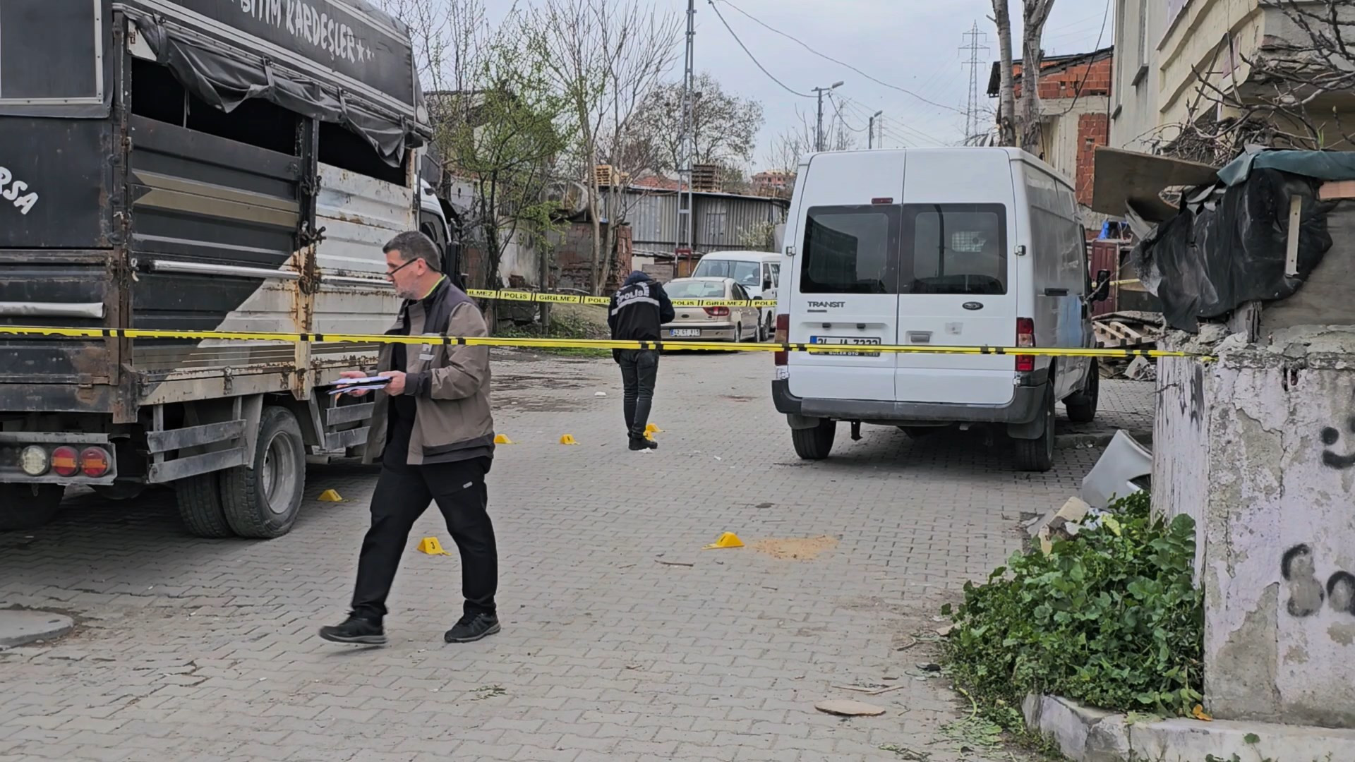 B A S A K S E H İ R5