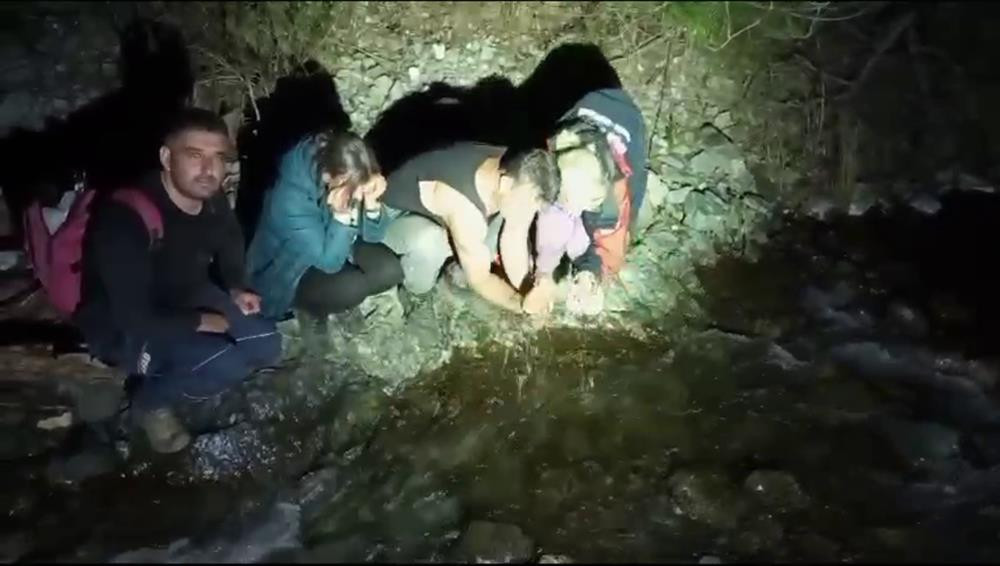 Doga Yuruyusu Heyecani Kabusa Dondu Kaybolan Kisileri Jandarma Ekibi Buldu 4Mart2024 1
