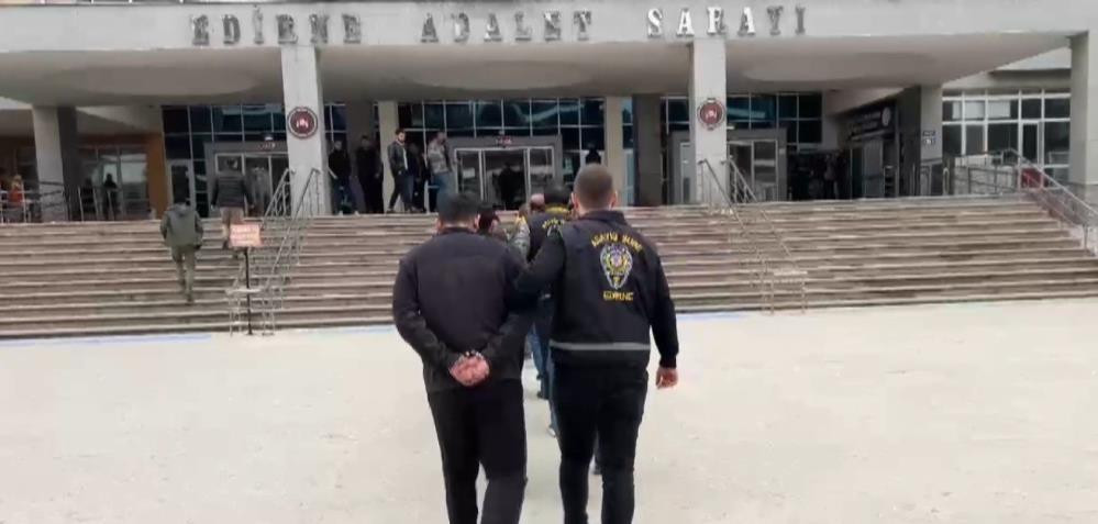 Eglence Mekaninda Dehset Anlari Kamerada Once Kavga Ettiler Sonra Kundakladilar 1 M A R T2024 3