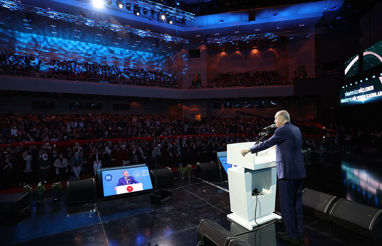 Erdogan Halic Kongre Merkezi Kadinlar Gunu 08032024 Aa15