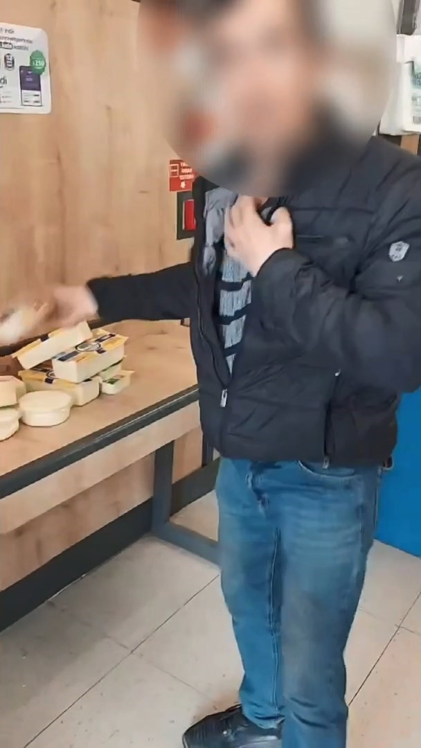 Esenyurt Market Hirsizlik 24032024 Dha5