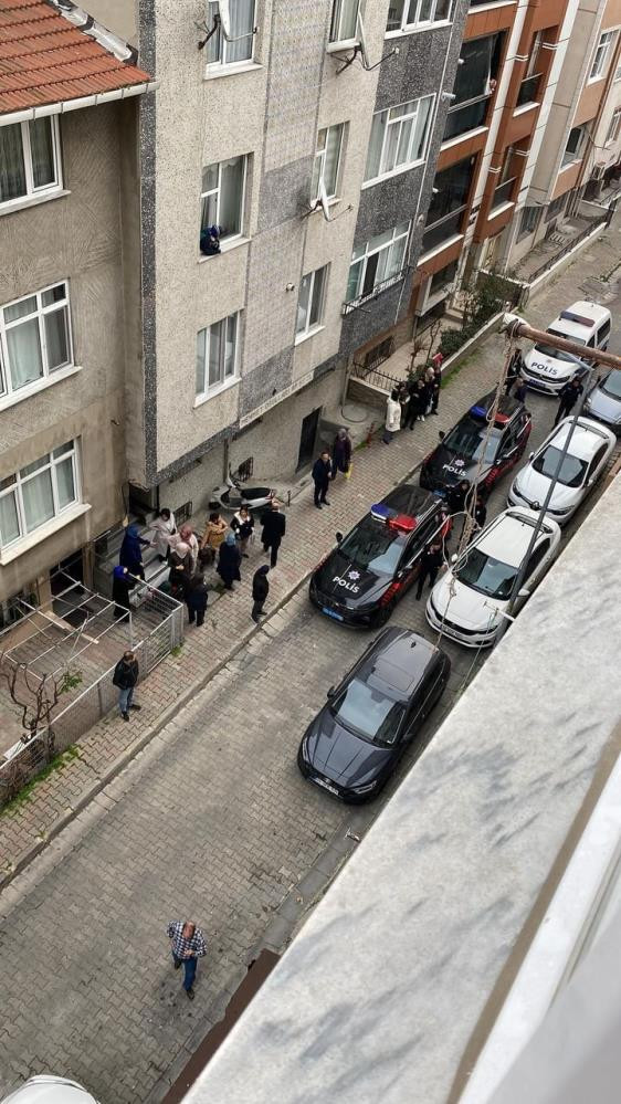 Esnaf Kopan Gürültüyü Duyunca Sokağa Fırladı! 4 Yaşındaki Çocuğun Hali Görenlerin Içini Sızlattı 6Mart2024 2