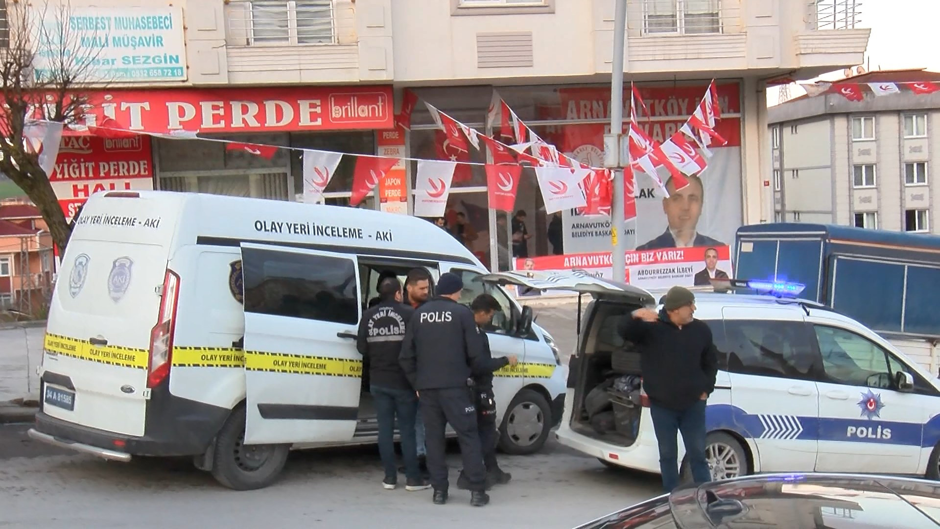 Istanbul Arnavutkoyde Yeniden Refah Pa 23964 (1)